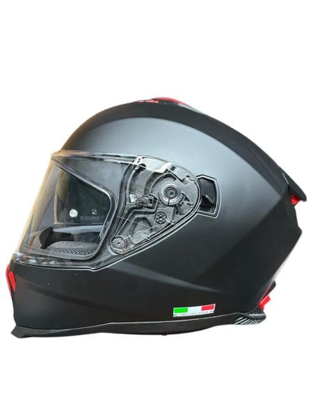 SWAY 865 GÜNEŞ GÖZLÜKLÜ KAPALI KASK - MATT SİYAH